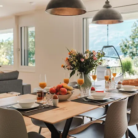 شقة Flora Bay Spacious And Mountain View نيدريد